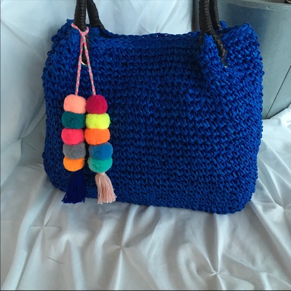 Trendy Blue Rattan Bag - Picture 5 of 5